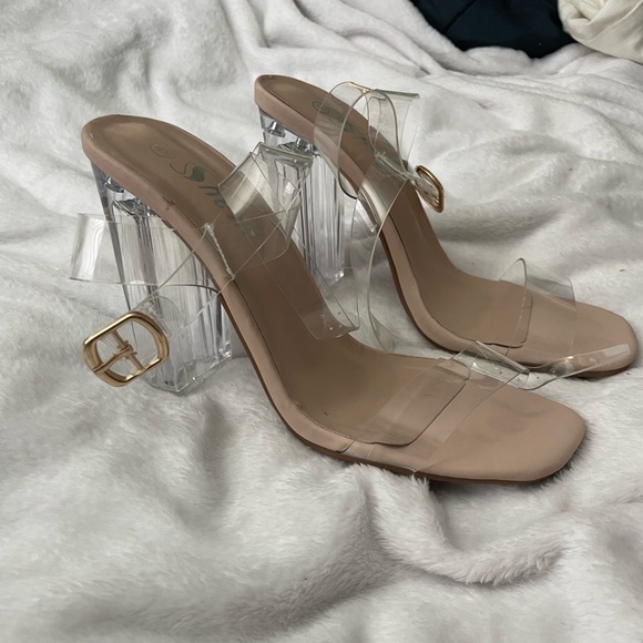 Shein Clear Heels - Picture 2 of 4